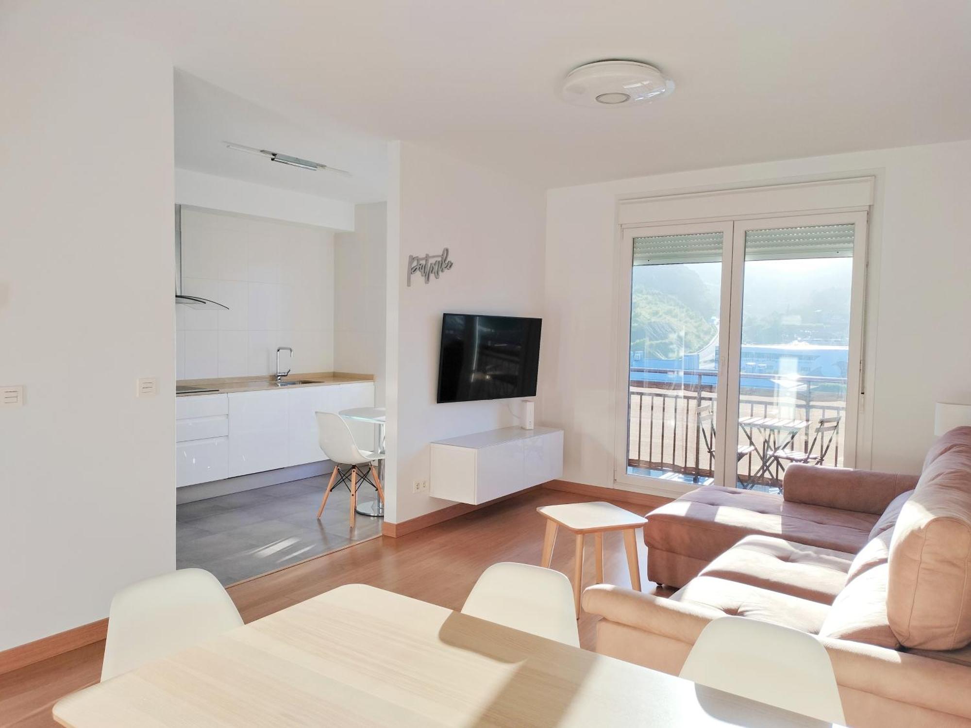 דירות ברמאו Apartamento Patxike Con Plaza De Garaje חדר תמונה