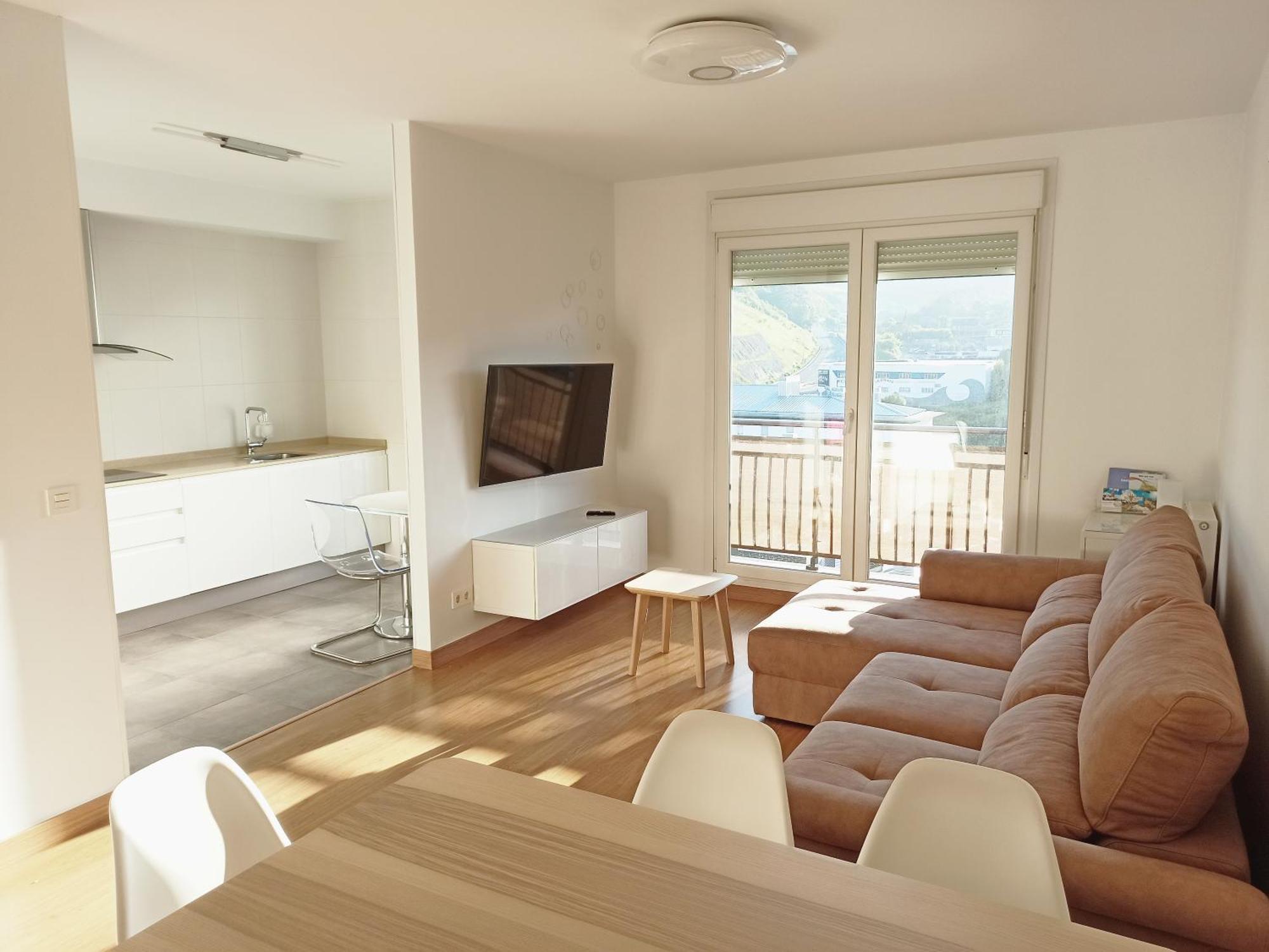 דירות ברמאו Apartamento Patxike Con Plaza De Garaje חדר תמונה