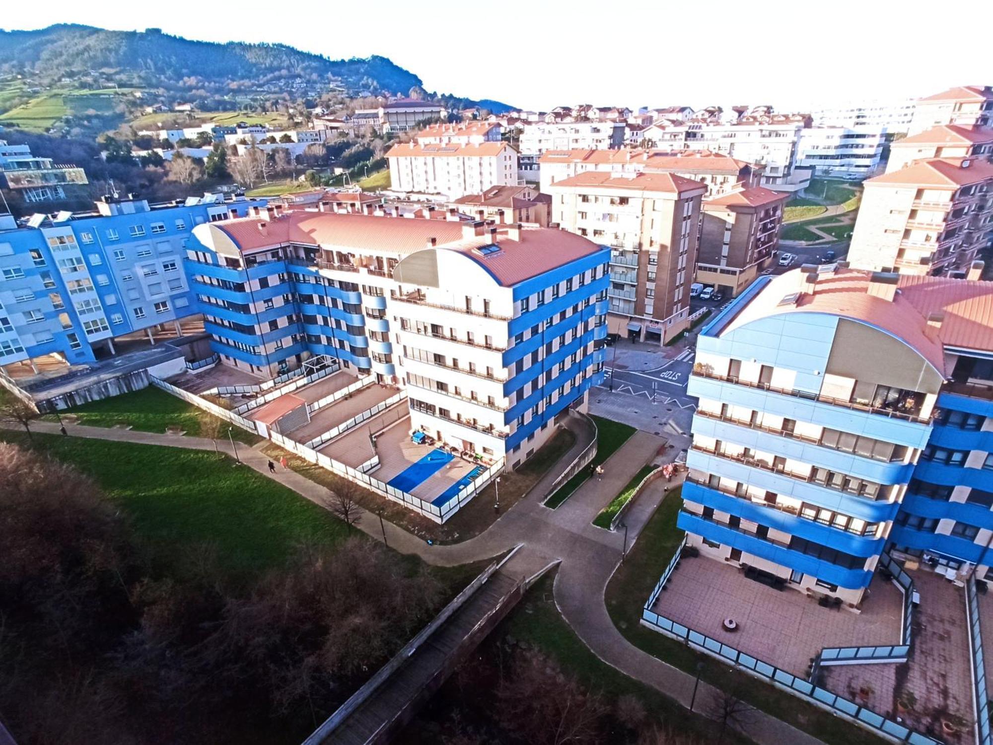 דירות ברמאו Apartamento Patxike Con Plaza De Garaje חדר תמונה